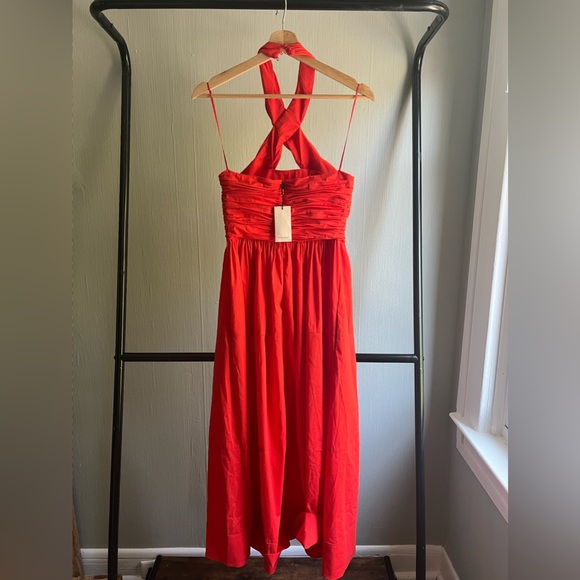 CINQ A SEPT red TAYLEN cocktail
DRESS size 2 - Picture 6 of 8